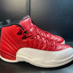 Jordan 12 cherry red size 10.5 with replacement box